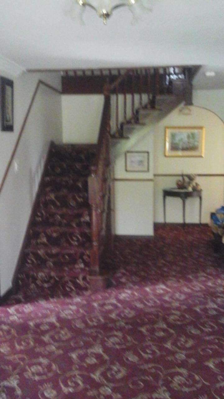 Tir Na Nog B&B Кашел Екстериор снимка